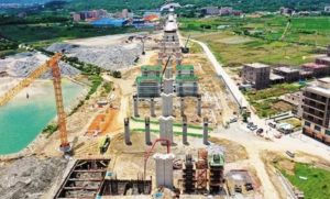 汕汕铁路汕头段桥隧工程、站房建设提速推进