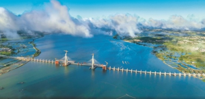 湛江环城高速南三岛大桥边跨合龙，预计2022年10月主跨合龙