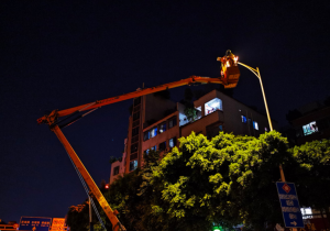广州背街小巷加装修复5317盏路灯 广州背街小巷加装修复5317盏路灯