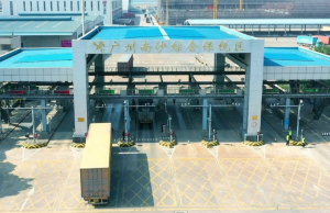 广州南沙综合保税区上半年进出口总值达512亿元