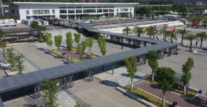 汕头：厦深铁路潮阳站站前广场建成启用