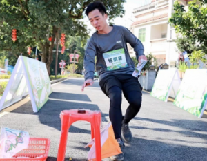 “美丽乡村健康跑”在中山市五桂山南桥村欢乐开跑